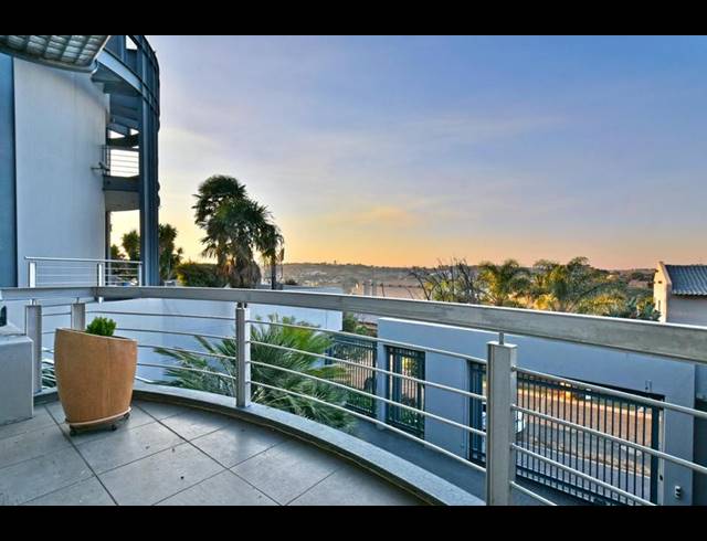 5 BEDROOM HOUSE FOR SALE IN GLENVISTA